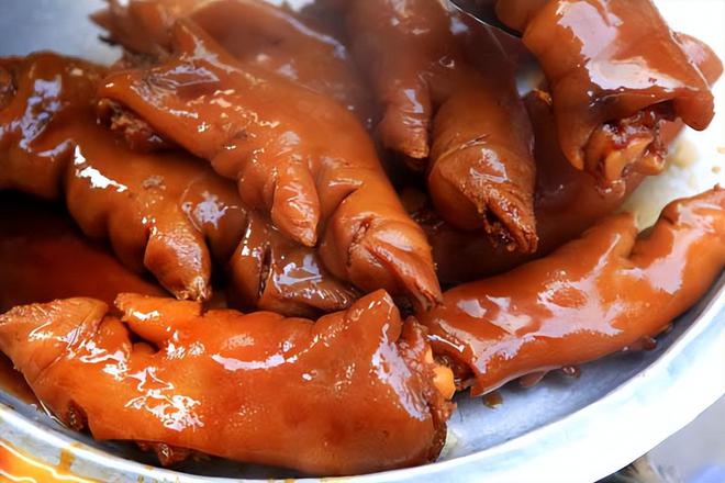 吃猪皮、猪蹄就能美容养颜、抗衰老？首先你要吃够了(图4)