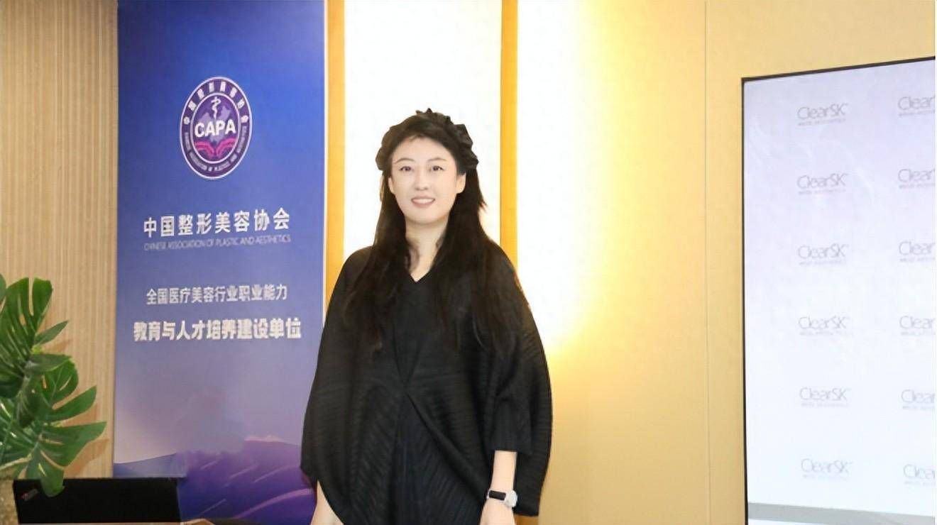 中国美发美容协会抗衰老专业委员会成立仪式在杭州举行