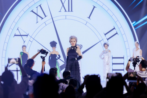 九游娱乐文化:静博士AI青春大会宣布再青春生命科技研究院正式成立(图7)