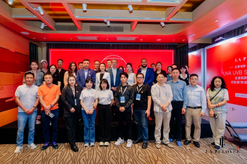 瑞士lLaPulovce携抗衰养肤新品亮相2024年28届上海国际CBE美博会(图5)