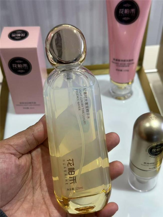 “抗衰”成银发经济焦点花柏禾崛起为国产护肤“闪耀之星”(图3)