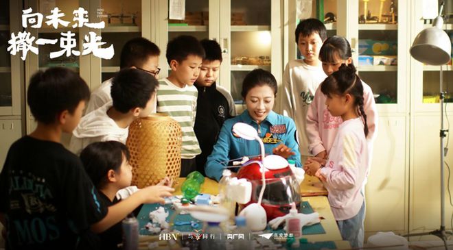 2024年国货美妆的热搜关键词是(图26)