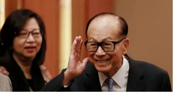 越富有越惜命?胡润百富道出线成富豪不抽烟打干细胞抗衰(图2)