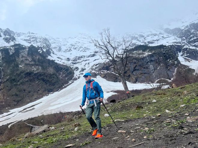 九游娱乐：美妆界的“哪吒”：7000万分红背后的逆袭故事(图6)