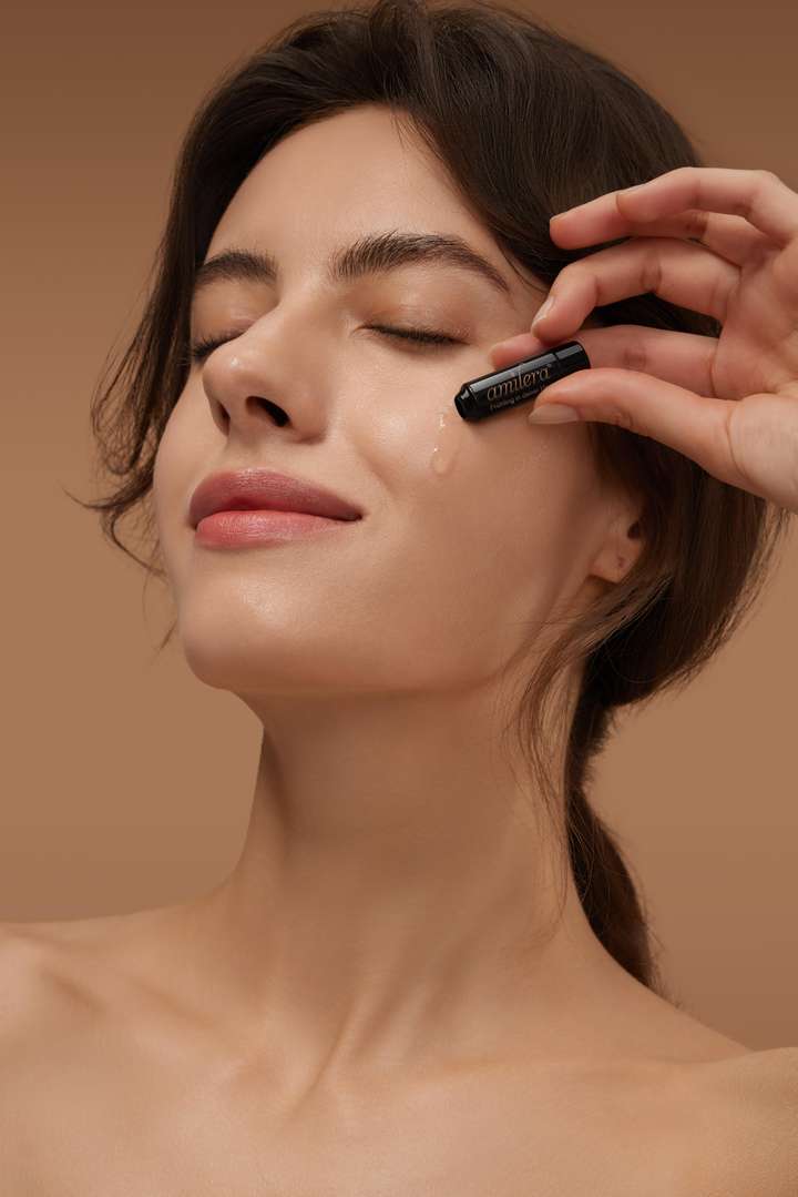 “冻龄美人”赵雅芝推荐amilera安觅理时光瓶首发销售破100万支(图3)