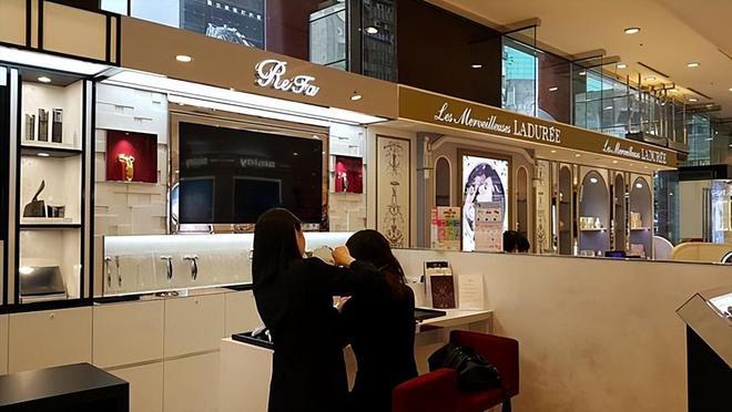 一折甩卖！拿捏女人的网红玩具泡沫被戳破了(图24)