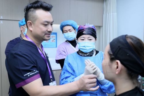 华悦(云南)医学美容创始人兼院长谢国毕:让美触手可及(图5)