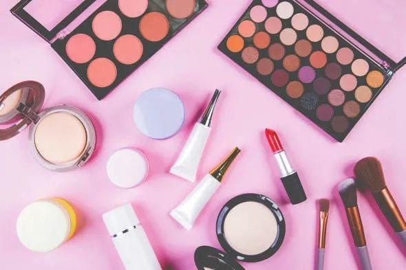 九游娱乐文化：“她经济”火了！小心这些消费陷阱(图7)