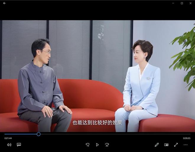 央视独家专访:Jmoon极萌水光美容仪科技抗衰的家居新选择