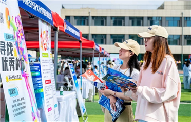 九游娱乐文化：提质增量上“新”这一“稳”持续加力(图2)