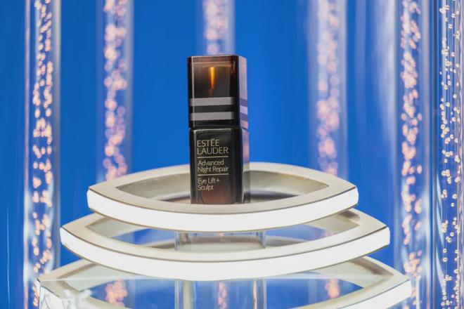 重磅新品发布雅诗兰黛定义眶周抗老新标准(图6)