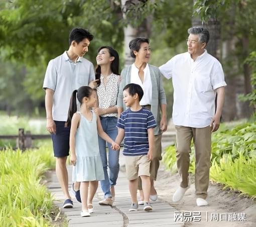 小石丸NMN逆袭传奇从富豪专享到中产新宠抗衰市场迎来变革时刻