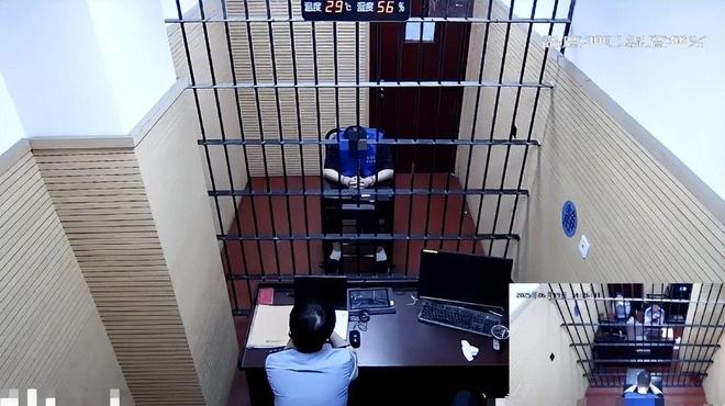 安踏严惩内鬼!74名员工被辞退46人送进去涉及3千万元(图7)