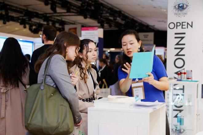 九游娱乐文化：珀莱雅亮相Cosmetic360创新科研彰显中国美妆实力(图4)