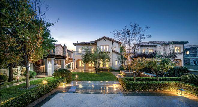 九游娱乐文化:御汤山熙园(售楼处)网站-御汤山熙园营销中心首页欢迎您(图2)